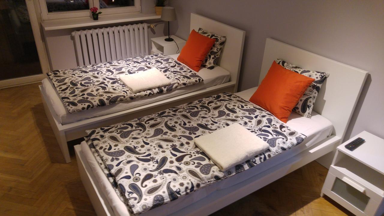 Rent0Nline Niepodleglosci Rooms Metro Varsovie Extérieur photo